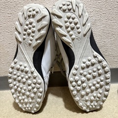 アシックス　フットサルシューズの画像
