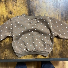 【90】子供服　トレーナーの画像