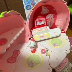 こえだちゃんの木のお家　ハローキティ　おままごと　人形ごっこ　まとめて　セット　ドルフィンコースターの画像