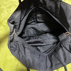 （お話中）PRADAショルダーバッグの画像