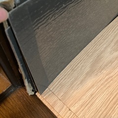 床材（裏に粘着あり）の画像
