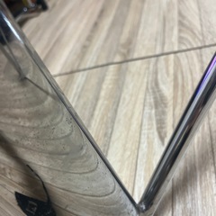 ガラステーブルの画像
