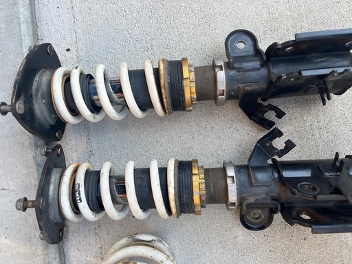 HKS ハイパーマックス　タイプX セレナ　c25 c26 車高調
