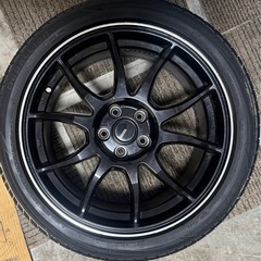 プリウス215／45／r17ホイールセットの画像