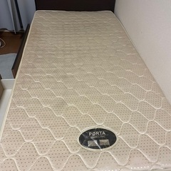 ニトリ　ベッド＋マットレスの画像