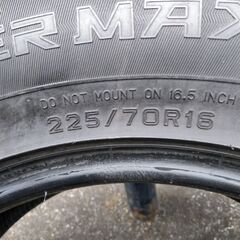 ウインターマックス 225/67/16  ４本 配達無料　の画像