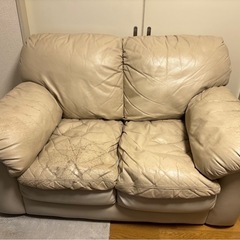 【11月初旬まで】2人掛けソファの画像