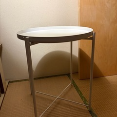IKEA スチール
サイドテーブルの画像