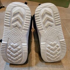 SALOMON スノーボードブーツの画像