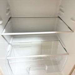 Hisense ホワイト 冷蔵庫 上開きの画像