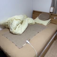 Nitori ダブルベッドフレーム 引き出し付き ナチュラルウッドの画像