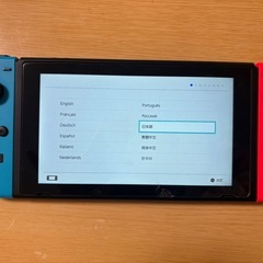 Nintendo Switch 本体 赤/青　ソフト付きの画像