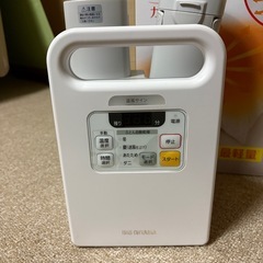 アイリスオーヤマ　布団乾燥機　カラリエの画像
