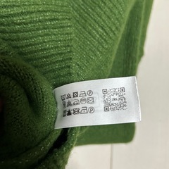 ZARA ニットの画像