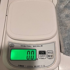 デジタルキッチンスケール　2㎏　アトラス　計量器の画像