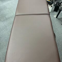 折りたたみ　施術台　マッサージベット　エステベットの画像