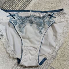 【AMPHI】※未使用品※ショーツ10枚セット サイズMの画像