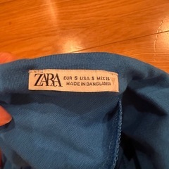 夏服トップスの画像