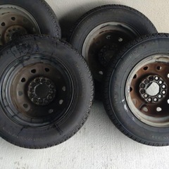 YOKOHAMA　SUPER VAN 145/80R12 タイヤセットの画像