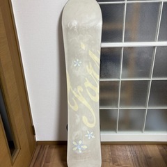 スノーボード 137cmくらい の画像