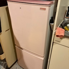 シャープ SHARP 冷蔵庫 (137L・つけかえどっちもドア) 2ドア ピンク系 SJ-C14X-Pの画像