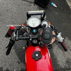 YB-1
の画像