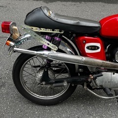 YB-1
の画像