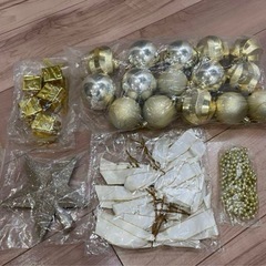 【おまけつき】　ニトリ　クリスマスツリーの画像
