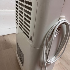 山善　除湿機の画像
