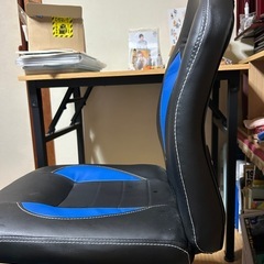 ゲーミングチェアの画像