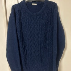 GU ケーブル編みニット　セーター　ネイビーの画像