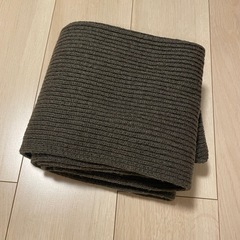 UNIQLO U リブ編みマフラー の画像