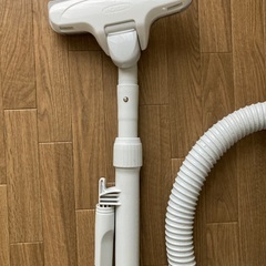 日立電気掃除機　cv-v500の画像