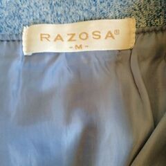 【古着】RAZOSA　厚手のベスト　Ｍのタグが付いているが寸法的にはＬ　薄いブルー系　中古　送料が高いので取りにこれる方限定の画像
