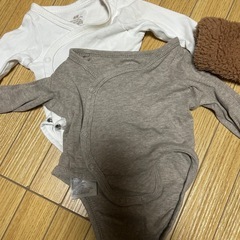 ベビー　肌着+クマさんの服の画像