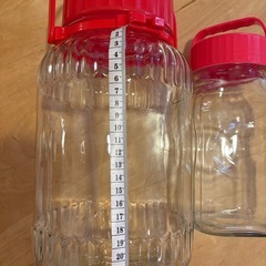 果実酒瓶4リットル&1.5リットル　取引中の画像