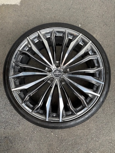 30系アルファードヴェルファイア向けタイヤホイールセット　22インチKranze Felzen358evo Nitto invo 