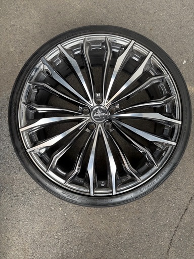 30系アルファードヴェルファイア向けタイヤホイールセット　22インチKranze Felzen358evo Nitto invo 