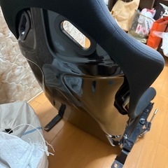 フェアレディZ　z33フルバケシート　レールポン付の画像