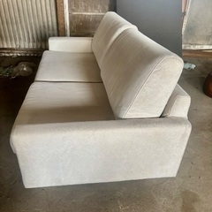 中古のソファになります、の画像