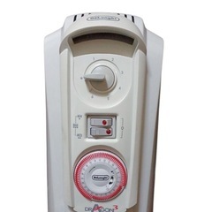 DeLonghi オイルヒーター 1200w　D071249EFSの画像