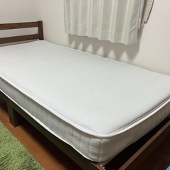 シングルベッド、シングルマットレスの画像