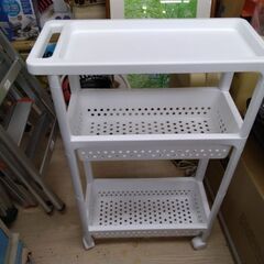 極上美品　隙間　ラック　脱衣籠　野菜ケース　他目的　キッチンラック　冷蔵庫 の隙間などの画像