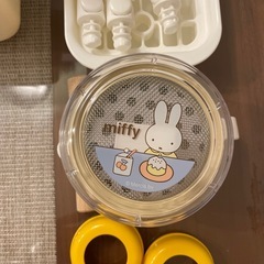 ベビー用品　ミルク　離乳食まとめて　取りに来れる方の画像