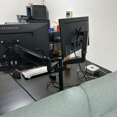 モニターアームの画像
