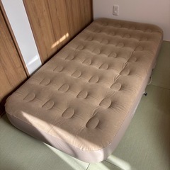 電動エアーベッド　シングルの画像