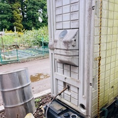 仮設トイレ　中古　　汲取り式　簡易水洗　フットポンプ幅 870 
の画像