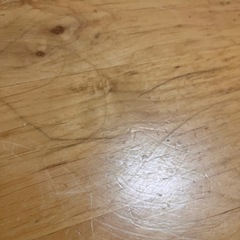 ダイニングテーブルの画像