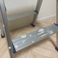 脚立の画像