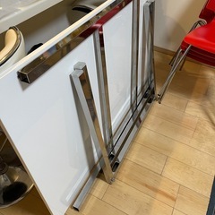 IKEA イケア TORSBY ダイニングテーブル　の画像
